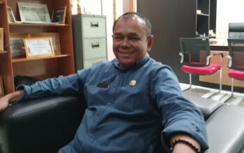 Warga RW 012 Desa Waringin Jaya, Minta Bupati Bogor Turun Langsung Tinjau Jalan Lingkungan Rusak Tak Kunjung Diperbaiki