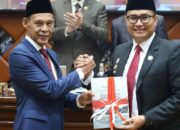 Melalui Rapat Paripurna DPRD, Pemkab Bogor Serahkan Raperda Pertanggungjawaban Pelaksanaan APBD Tahun 2025